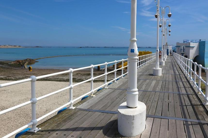 Runnymede Court Hotel Saint Helier Екстер'єр фото