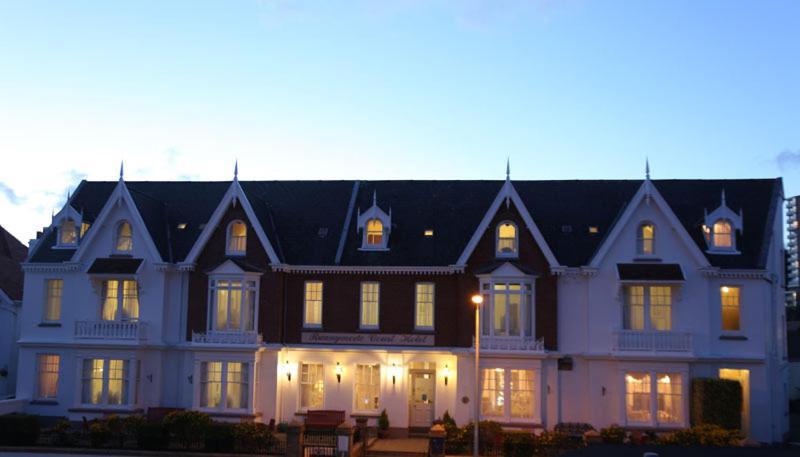 Runnymede Court Hotel Saint Helier Екстер'єр фото